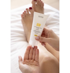 BABE Crème Réparatrice Pieds 10% Urée 100ML