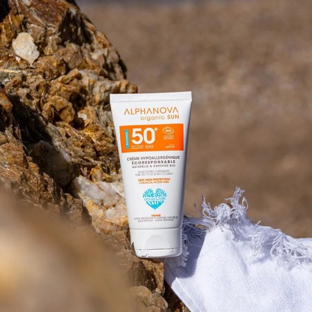 ALPHANOVA SENSITIVE CREME HYPOALLERGENIQUE INVISIBLE SPF50+ 50G